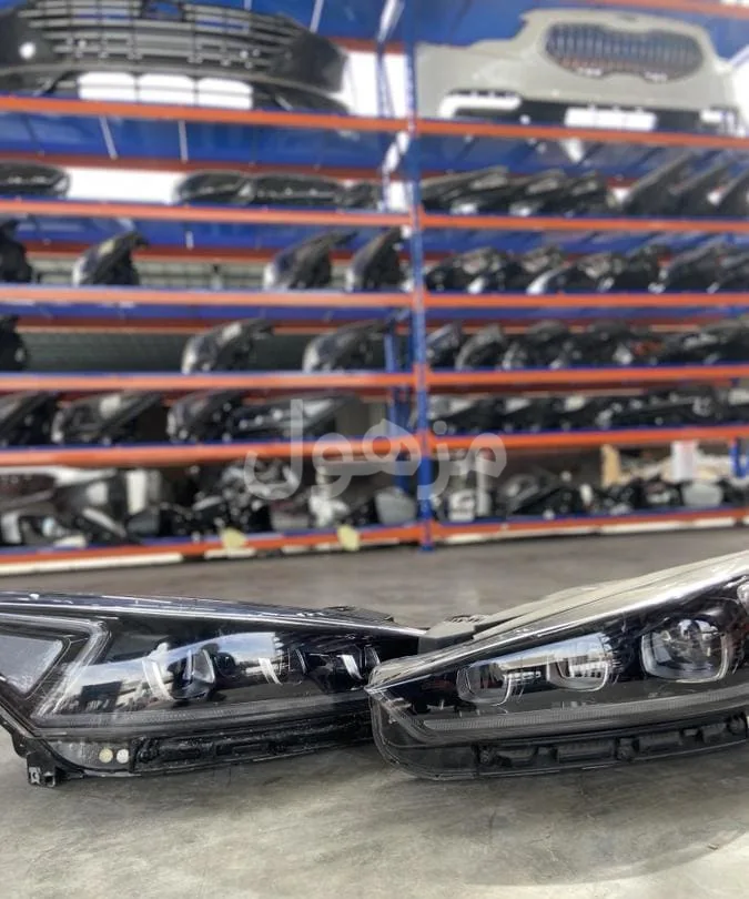 Cadenza headlights, three lenses, 2017-2018-2019-2020