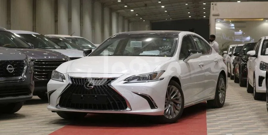Lexus ES350CC 2025, New, Saudi - Riyadh