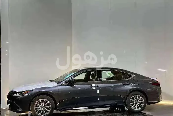 Lexus ES 2025, Hybrid, New, Automatic - Jeddah