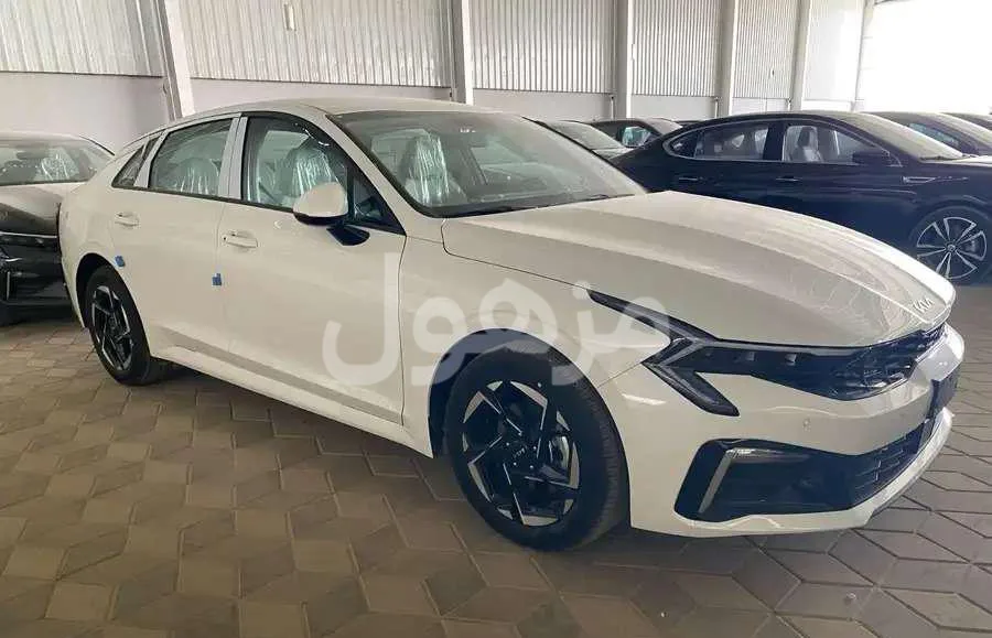 Kia K5 2026, Plus Trim, Dealer Import, New - Riyadh