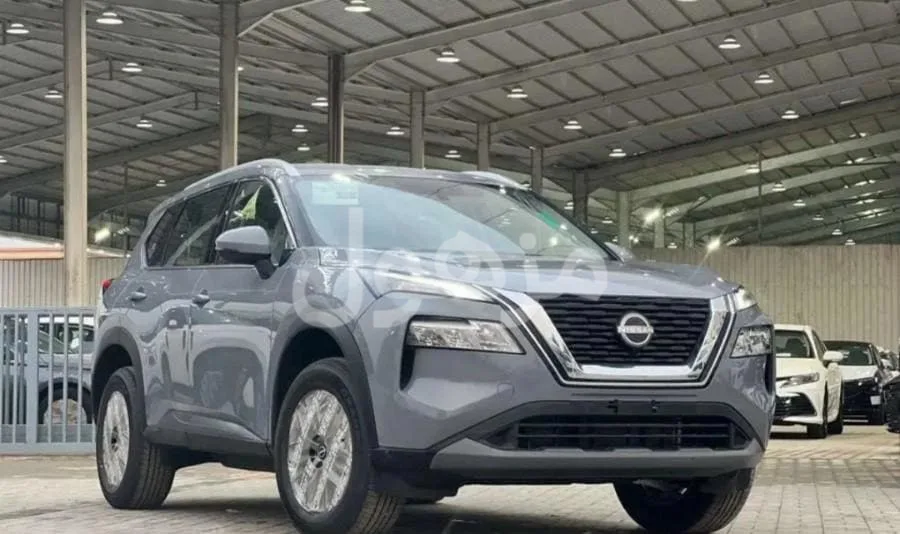 نيسان اكستريل 2025 ستاندر 7 مقاعد - الدمام