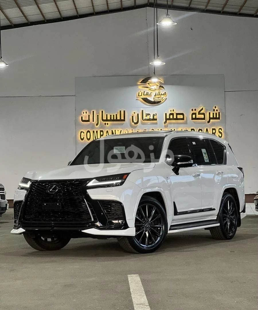 لكزس اف سبورت 2025 شهر 8 سعودي شبه اصفار