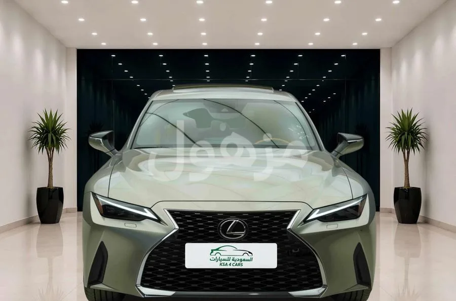 Lexus IS300 CC Kuwaiti 2025 best installment price in the Kingdom