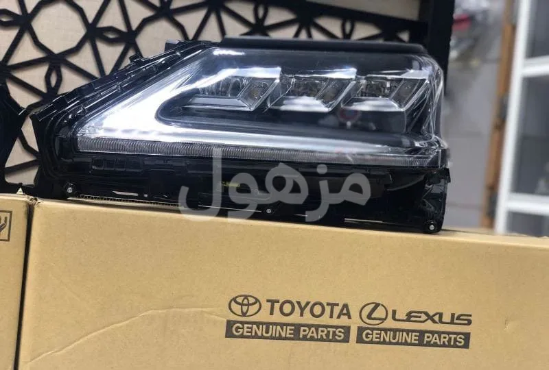 شمعه جيب لكزس LX570موديل 2021 يسار اصلي وكاله