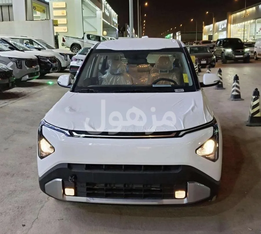 Kia Carnival standard 2026 model, best prices for our valued customers