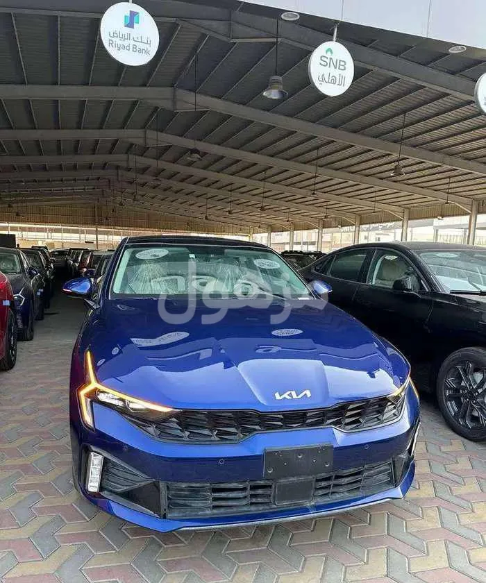 كيا K5 2026 نص فل قير اوتوماتيك بانوراما وفتحة سقف - جدة