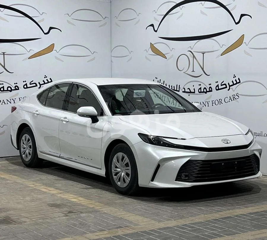 Toyota Camry E Standard Taiseer Al Sayer petrol automatic 2026