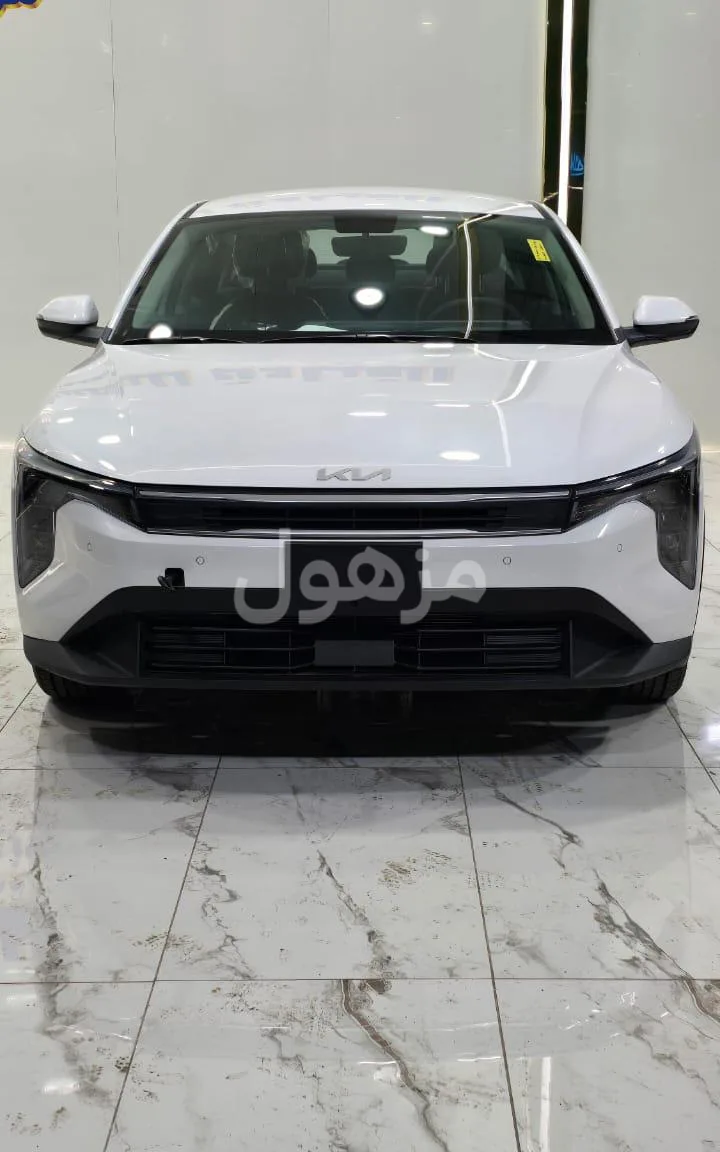 Kia K4 standard engine 1.6 2026 Saudi imported cash discount at the distributor