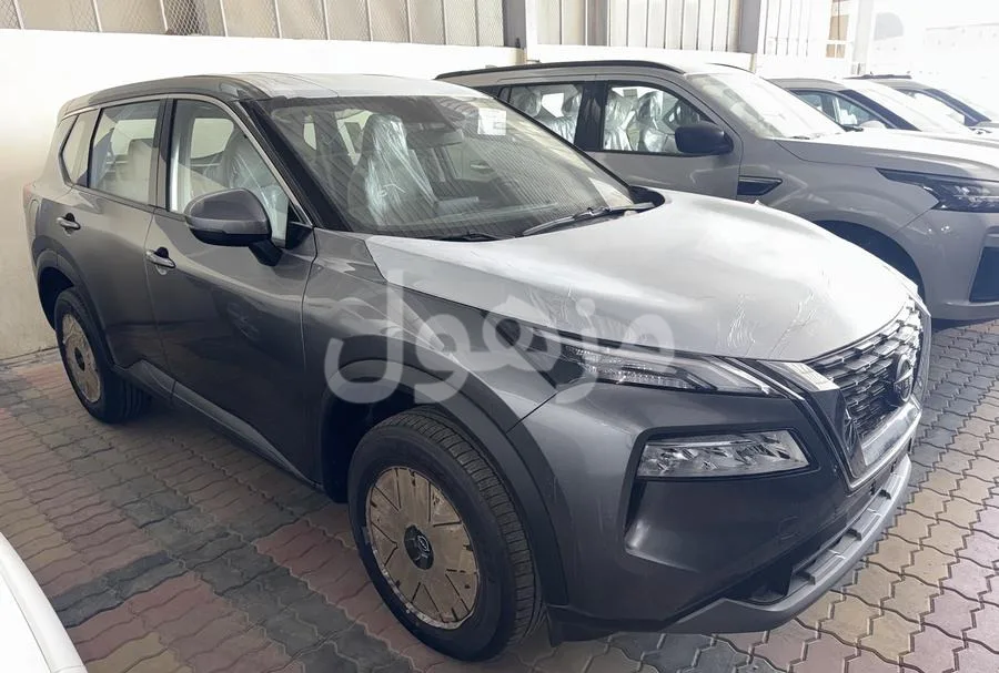 Nissan X Trail 2026, 7 Seater, 17-inch Wheels, Rear Sensors - Jeddah