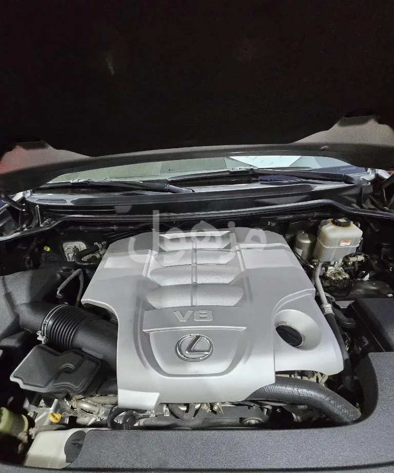 Lexus 570 engine, Sequoia, Tundra