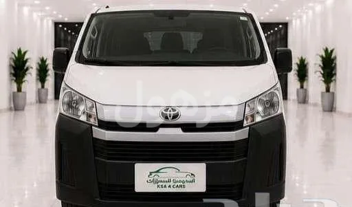 Toyota Hiace high grade, cargo, normal roof, diesel, 2026, best price, instalments