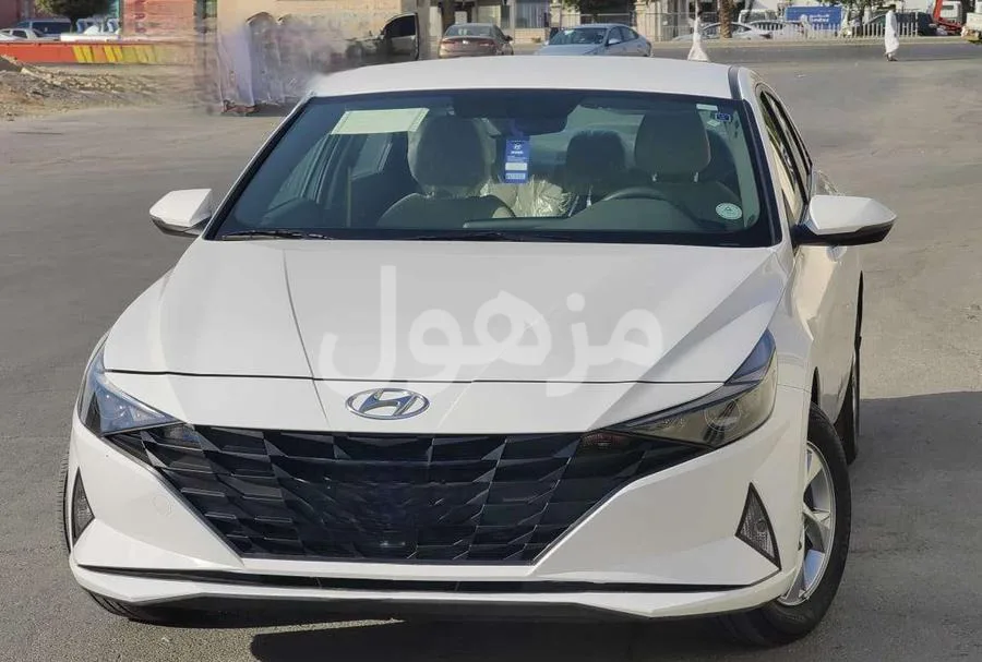 Hyundai Elantra Fleet 2022, Automatic, 120,000 km - Riyadh