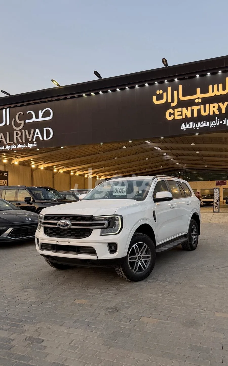 2025 Ford Everest Standard Saudi