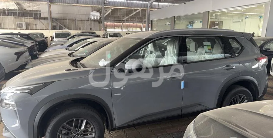 نيسان اكس تريل 2025 محرك 2500 سي سي 4 سلندر بنزين - جدة