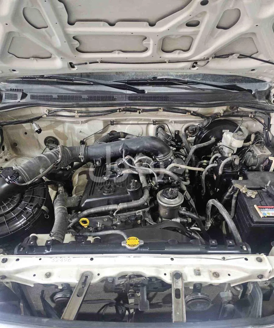 2013 Hilux 2TR engine