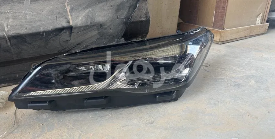 Genuine premium Avalon headlight 2022-2023 left