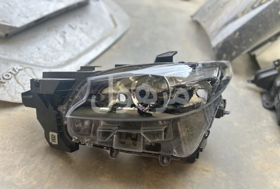 Mazda headlight 5-line Zoom 2018-2019-2020 standard