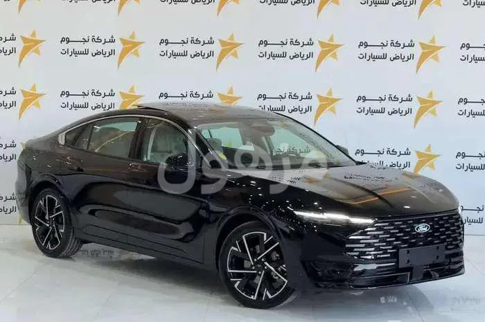 فورد توروس تيتانيوم 2026 فتحة سقف وكاميرا خلفية - الرياض