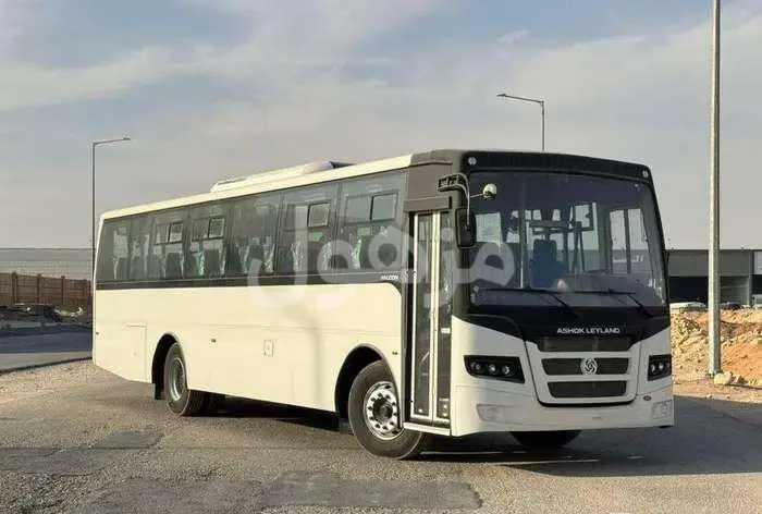 اشوك ليلاند 2026 64 راكب أصفار أبيض ديزل - الرياض