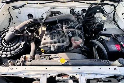 مكينه هايلوكس نظيفه 2006-2007-2008-2009-2010-2011-2012-2013
