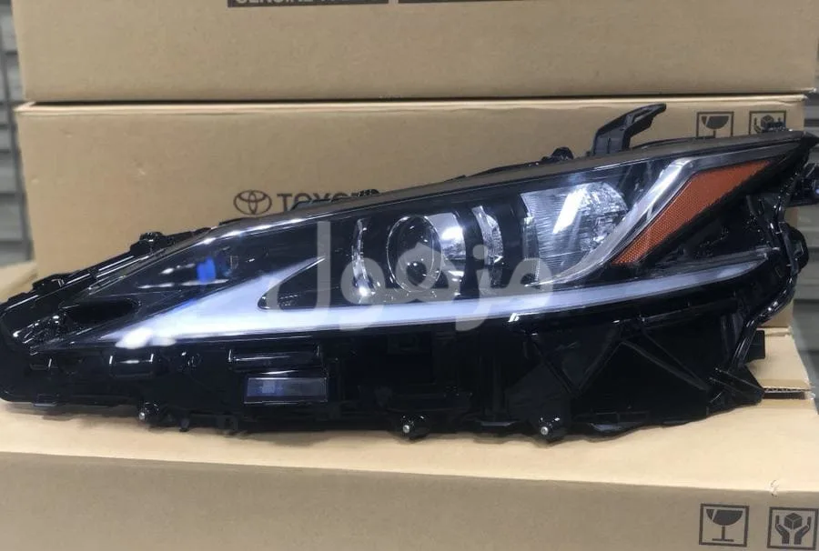 شمعه لكزس ES350 موديل 2021 يسار