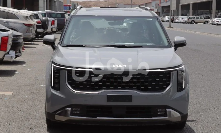 Kia Carnival 2026, Mid Option, 12.3 Screen, Rear Camera - Jeddah