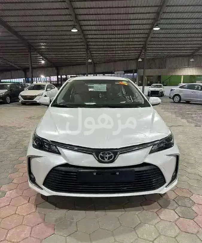 Toyota Corolla Standard 2.0 engine 2026 model