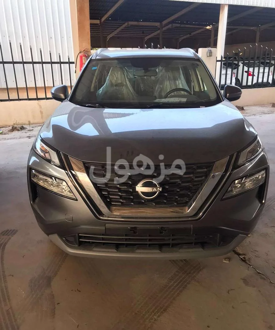 نيسان اكس تريل 2026 دبل لون رمادي جير اوتوماتيك - الدمام