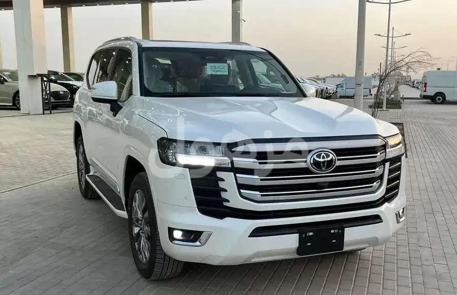 Toyota Land Cruiser GXR4 2026, New, Agent Import - Riyadh