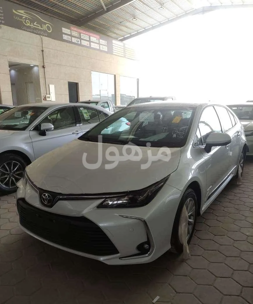 تويوتا كورولا XLI 2026 اصفار سعودي بطاقة جمركية - الرياض