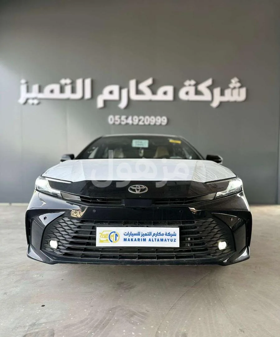 تويوتا كامري 2026 LE فتحة سقف شاشة 7 بوصة - الدمام