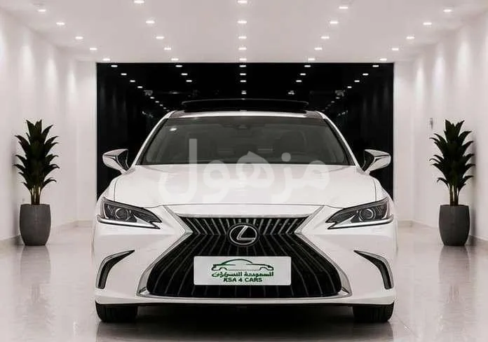 Lexus ES350 CC Premium 2025 best installment price in the Kingdom