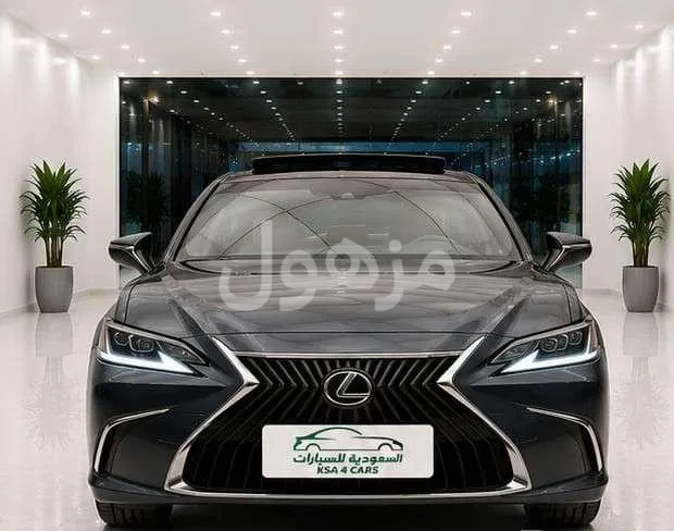Lexus ES350 CC Saudi 2025 best installment price in the Kingdom