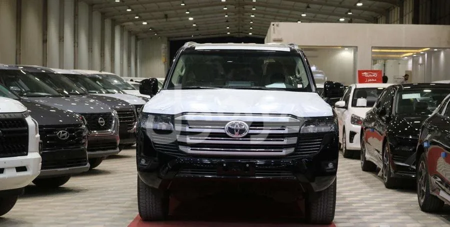 Toyota Land Cruiser 2026, GCC, New, Automatic - Riyadh