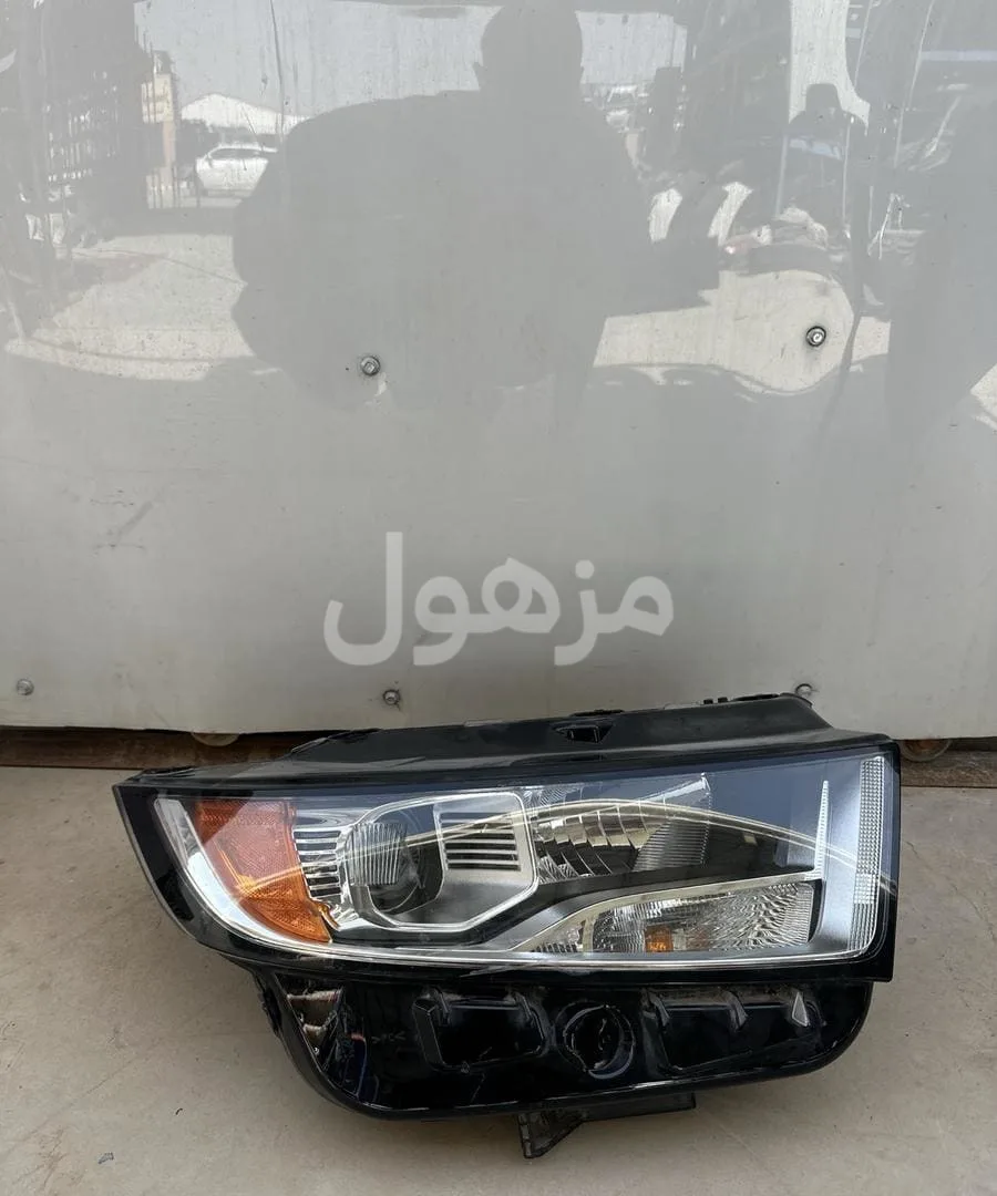Right headlight Ford Edge 2015-2016-2017-2018 original from the dealer