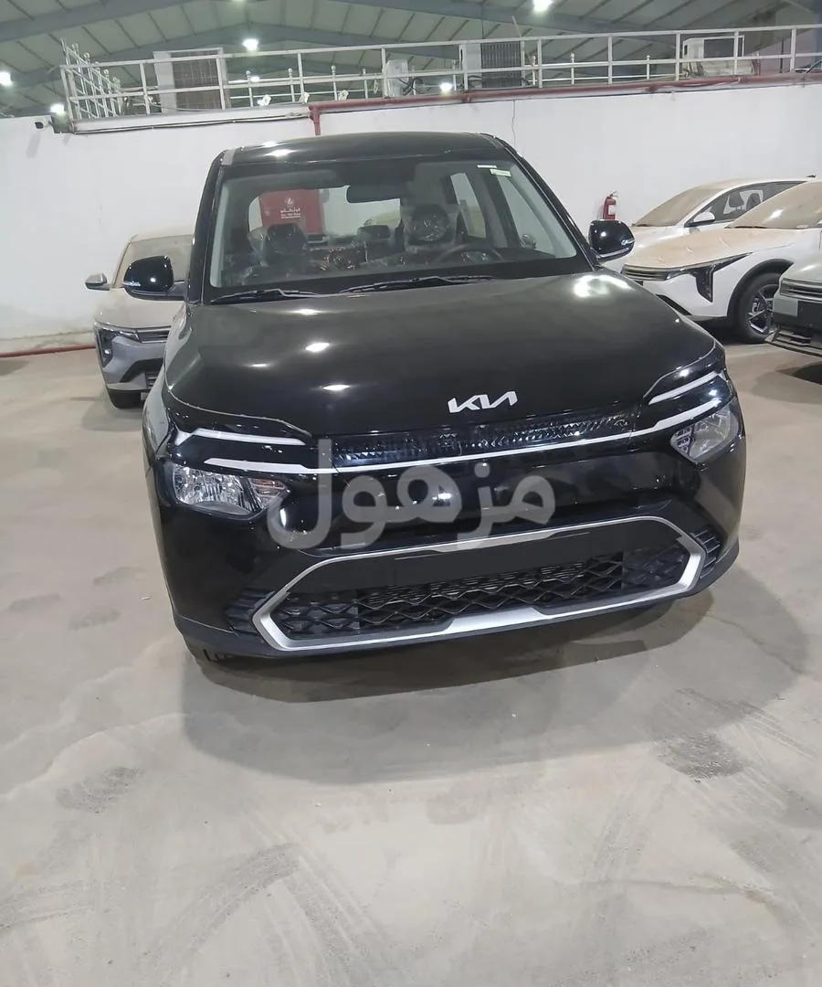 Kia Cairns 2025, Standard Plus, Screen, Camera, Warranty - Jeddah