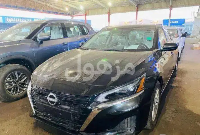 Nissan Altima standard model 2026 new zero km cash and installments