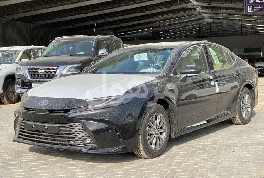 تويوتا كامري 2026 هايبرد تماتيك وارد عبداللطيف جميل - الرياض