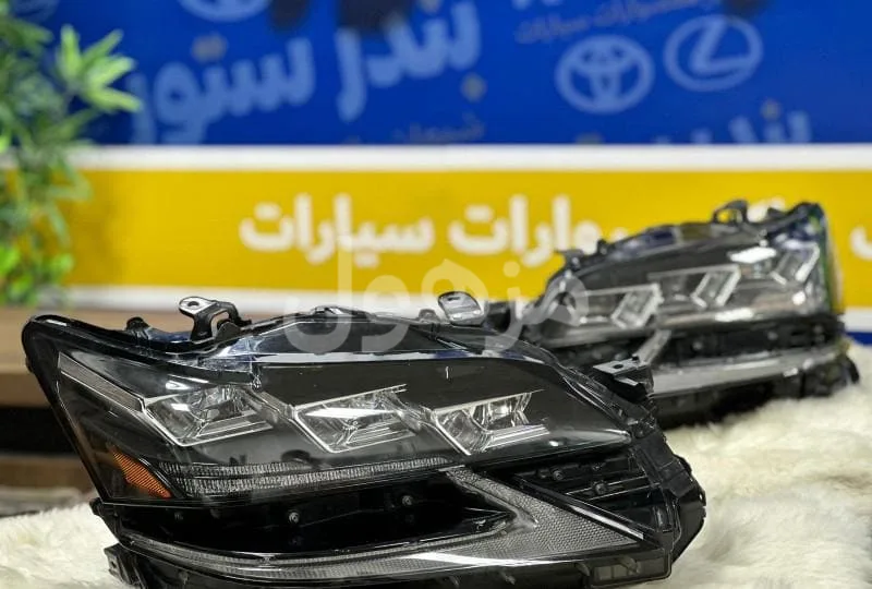 شمعات لكزس GS2018 ثلاث عدسات