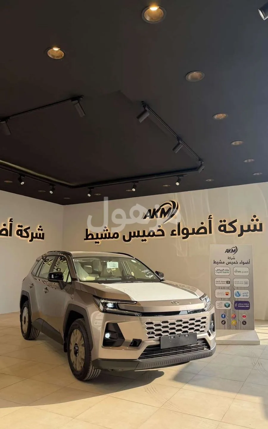 تويوتا راف فور 2026 XLE فتحة سقف - جدة