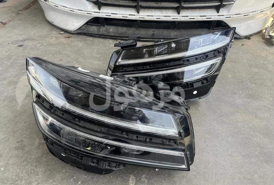 Genesis G80 right left headlights 2021-2022-2023-2024 original from the dealer