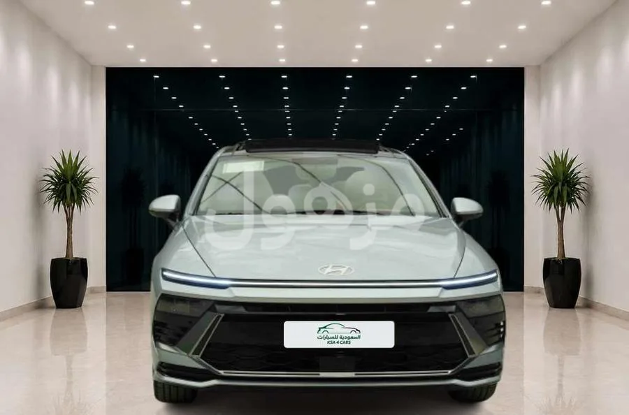 Hyundai Sonata 2026, Mid Option Comfort, Panoramic Roof - Riyadh