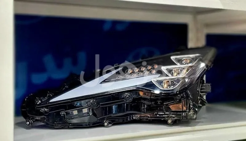 شمعه لكزس RC 2019 ثلاث عدسات
