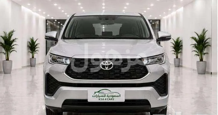 Toyota Innova 2026, Standard Hybrid, CVT - Riyadh