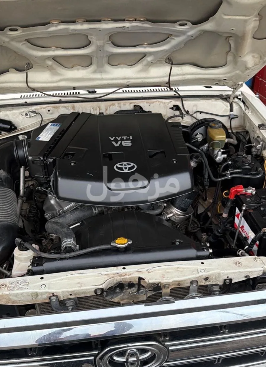 Land Cruiser Prado engine - Toyota