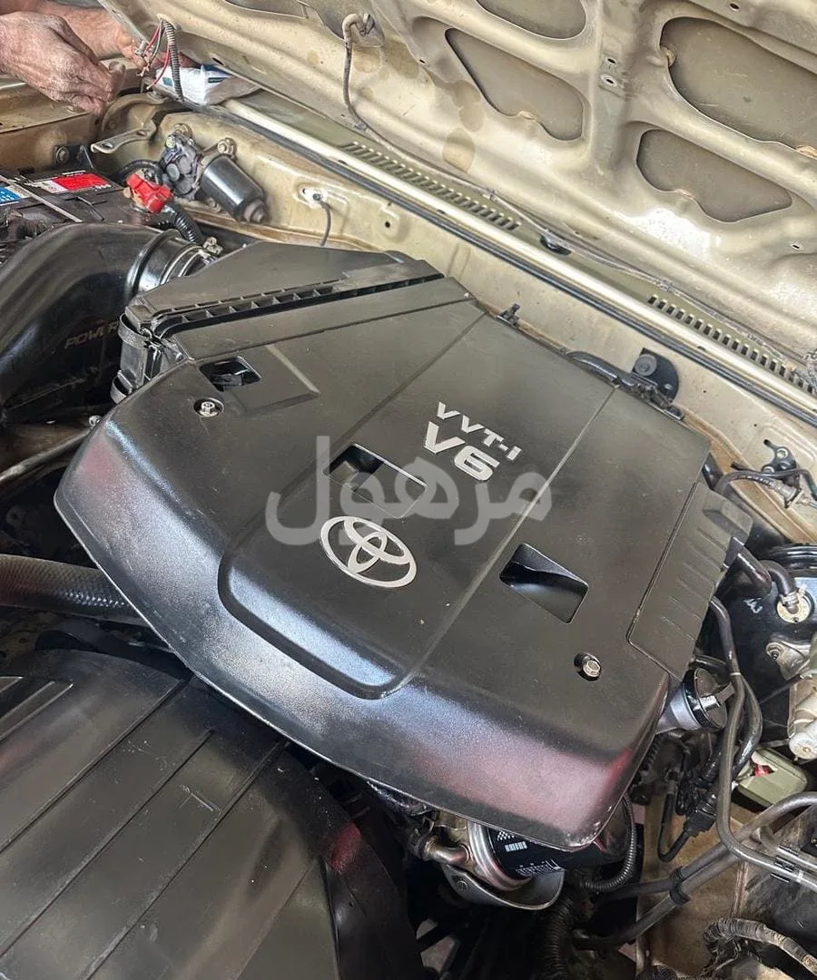 Toyota Sequoia quarter engine