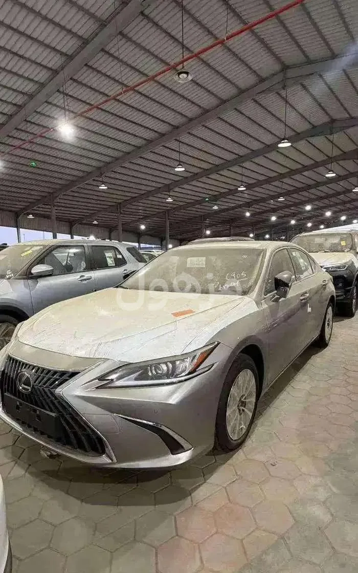 Lexus ES 2025, New, Petrol, Automatic - Jeddah