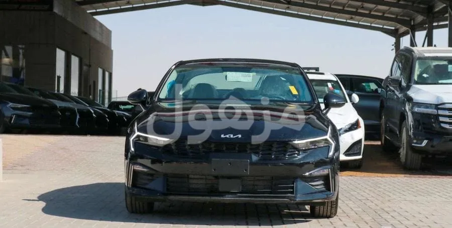 Kia K5 Standard upgraded panoramic sunroof 2026 cash - installments