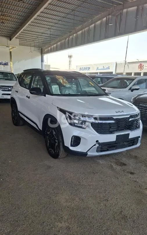 Kia Seltos 2025, Mid Option, Front Screen, Rear Camera - Dammam