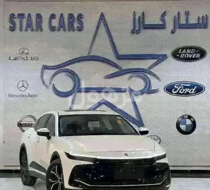 تويوتا كراون 2026 بريميوم فتحة سقف - الرياض